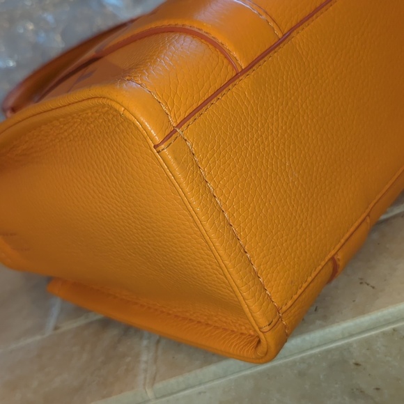 EUC The Tote Bag Marc Jacobs Scorched Orange Leather Small - Picture 7 of 16